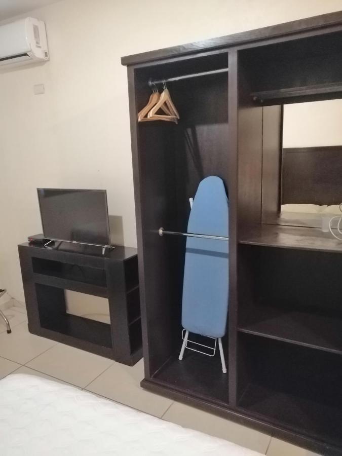 Hgen Rooms & Suites لوس موتشيس المظهر الخارجي الصورة