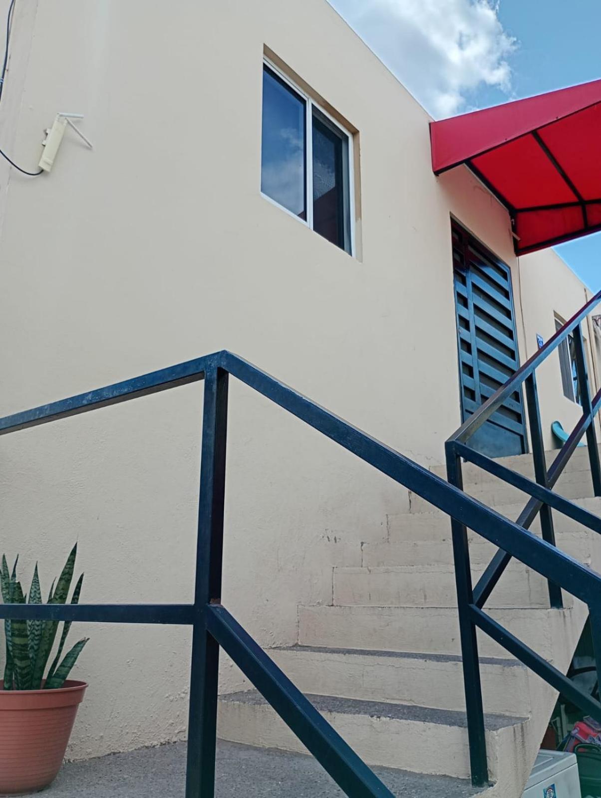 Hgen Rooms & Suites لوس موتشيس المظهر الخارجي الصورة
