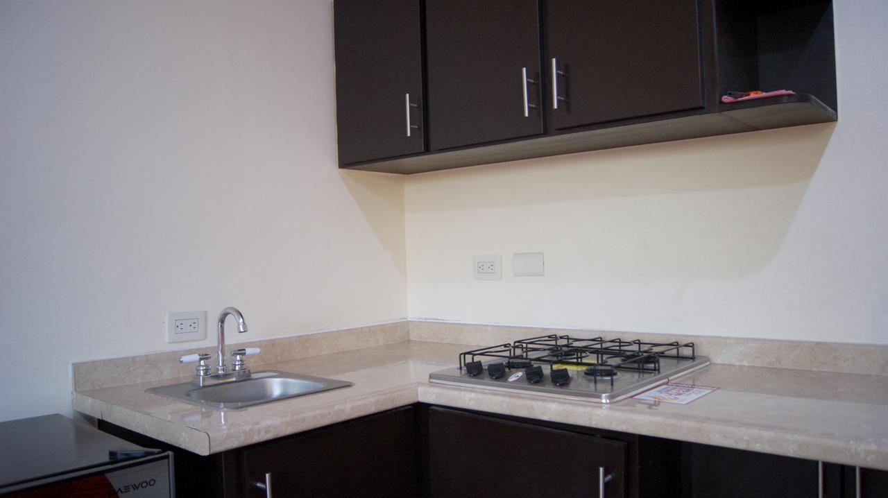 Hgen Rooms & Suites لوس موتشيس المظهر الخارجي الصورة