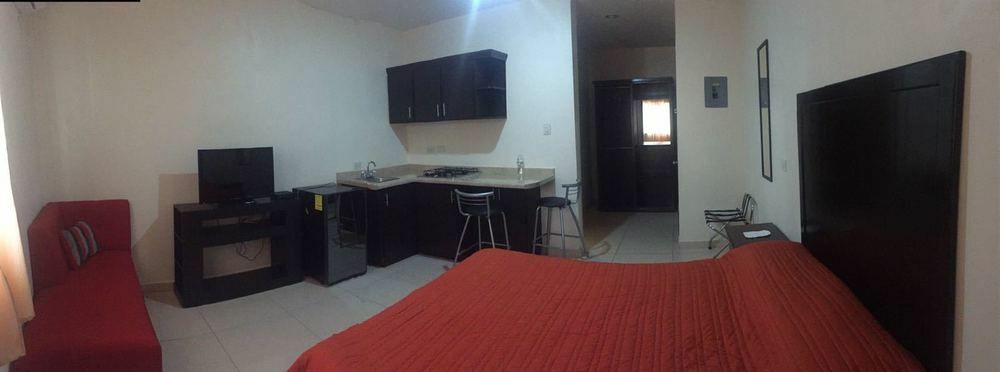 Hgen Rooms & Suites لوس موتشيس المظهر الخارجي الصورة